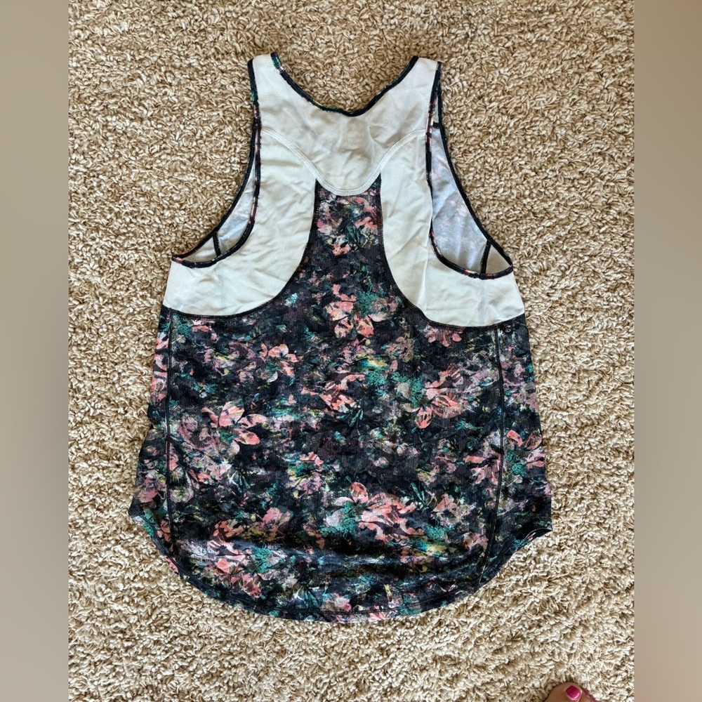 Lululemon Tank Top - Picture 3 of 3